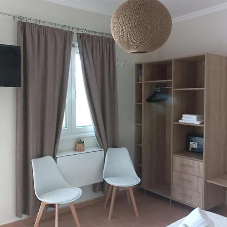 Ξενοδοχείο με διαμερίσματα Nikolaos Skala